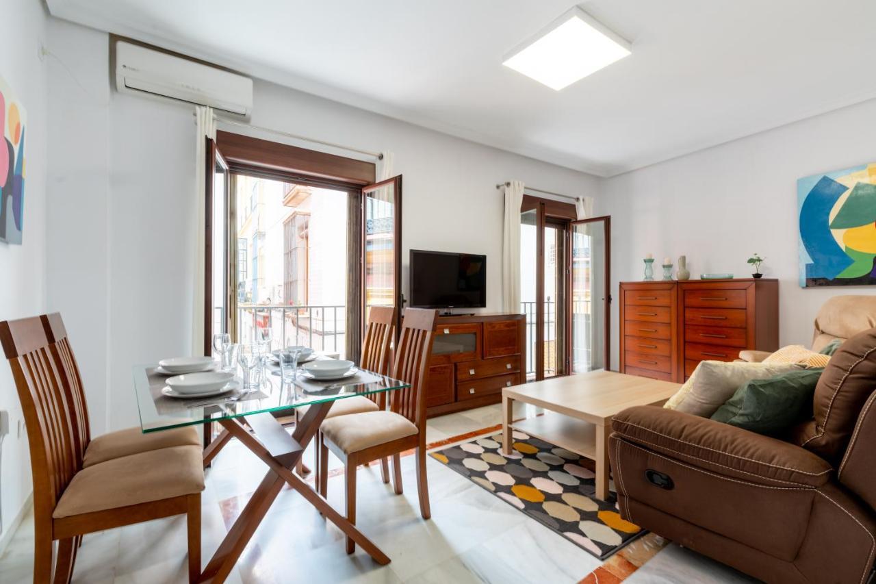 Holi-Rent Cuna Siviglia Esterno foto