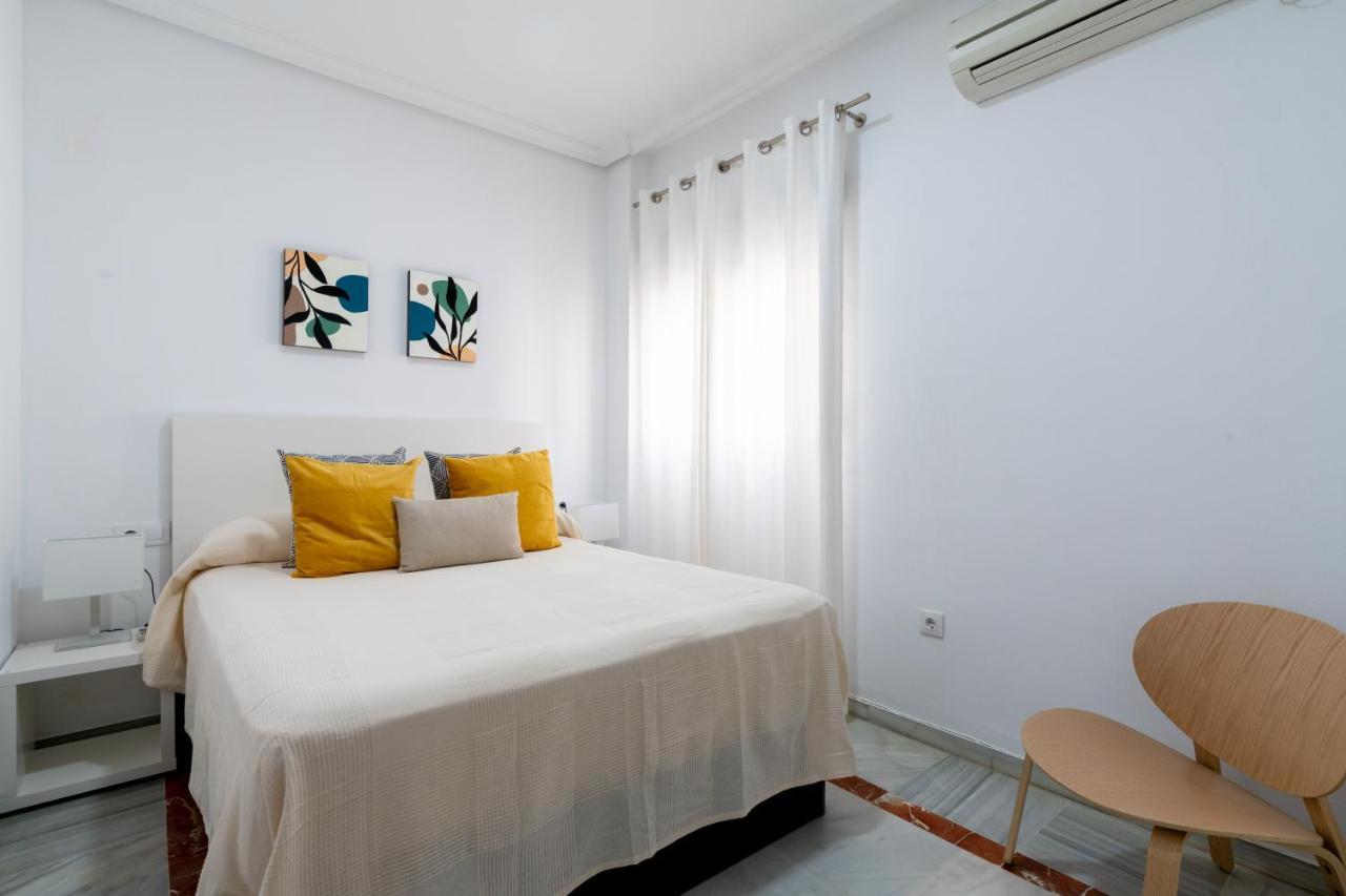 Holi-Rent Cuna Siviglia Esterno foto