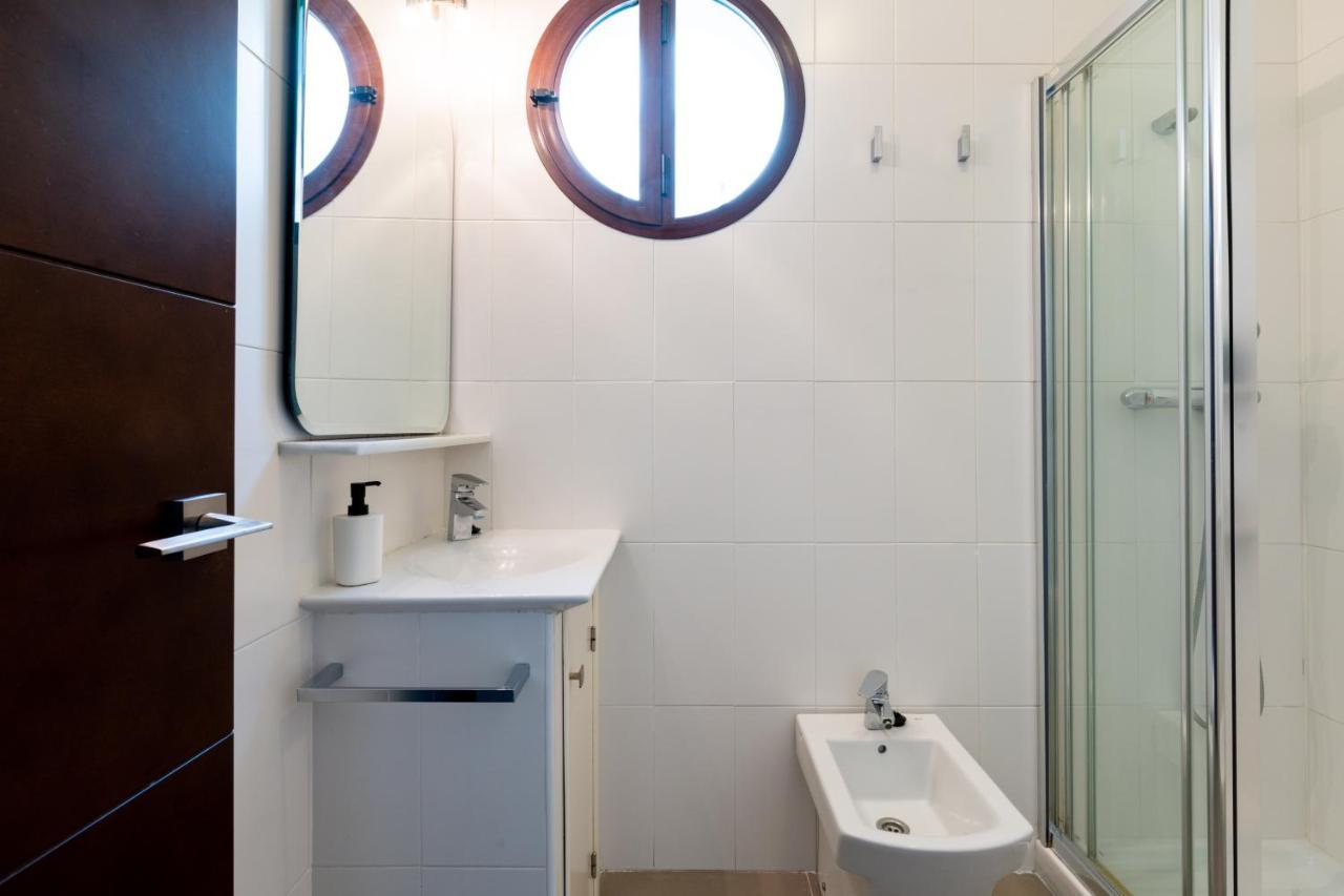 Holi-Rent Cuna Siviglia Esterno foto
